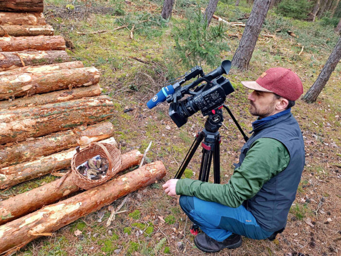 Drehtag mit dem MDR-Fernsehen, Sebastian und der Fundkorb im Bild